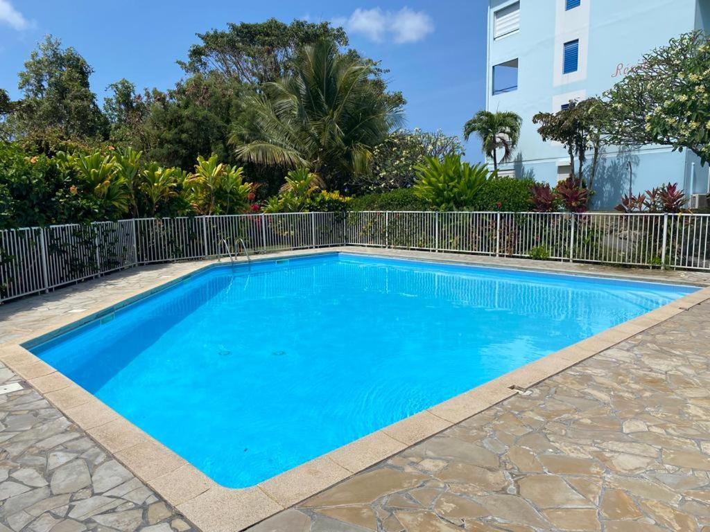 Superbe Appartement Vue Sur Mer Sainte-Anne Ngoại thất bức ảnh